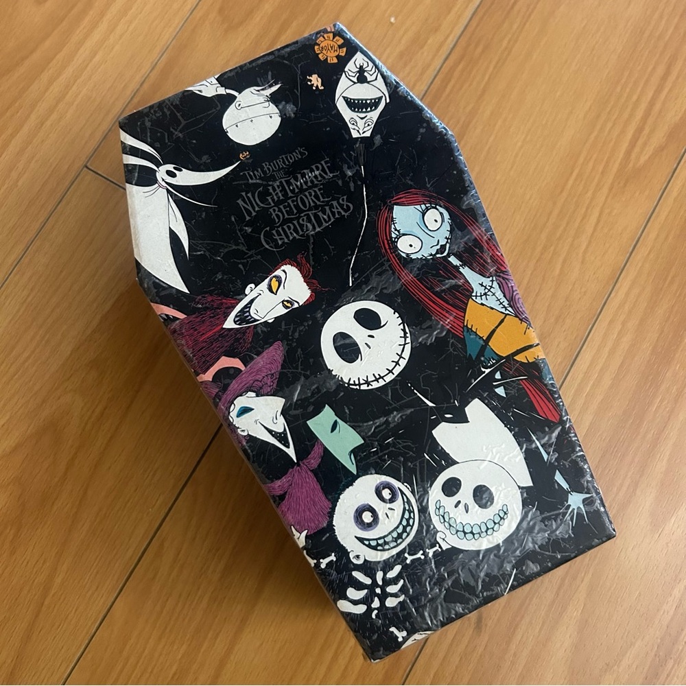 Vintage Y2K Nightmare Before Christmas coffin jewelry box